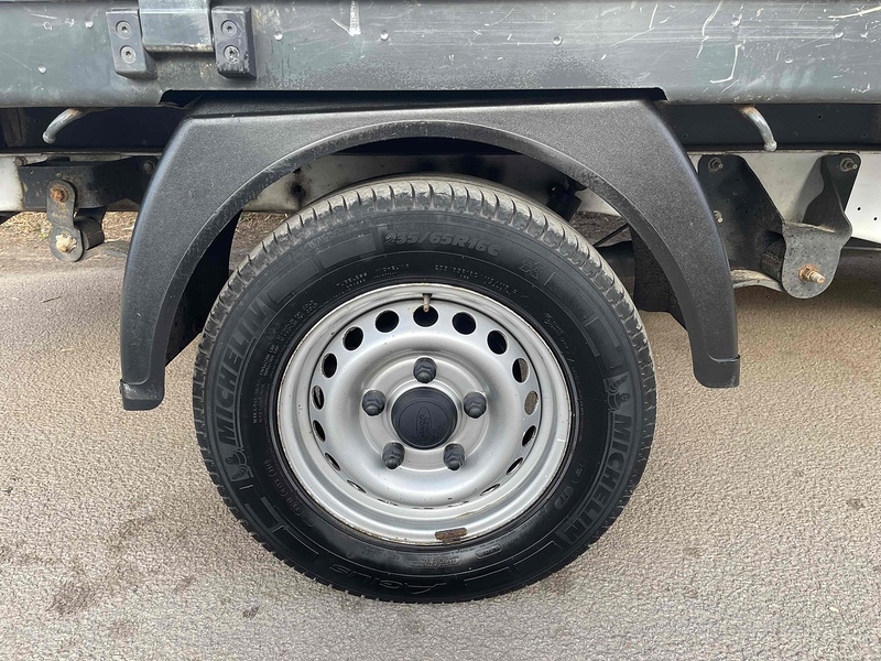 Ford 350 2.0 170bhp L4 XLWB 14FT DROPSDE TRAFFIC MANAGEMENT 2.0 2dr Dropside Manual Diesel