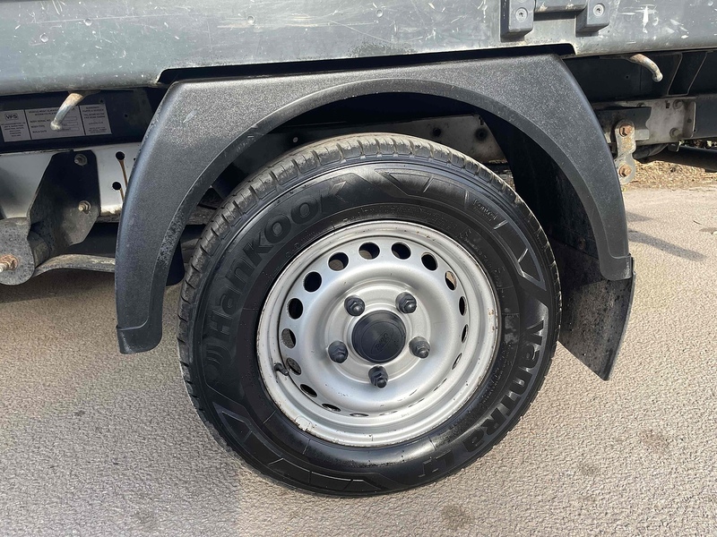 Ford 350 2.0 170bhp L4 XLWB 14FT DROPSDE TRAFFIC MANAGEMENT 2.0 2dr Dropside Manual Diesel