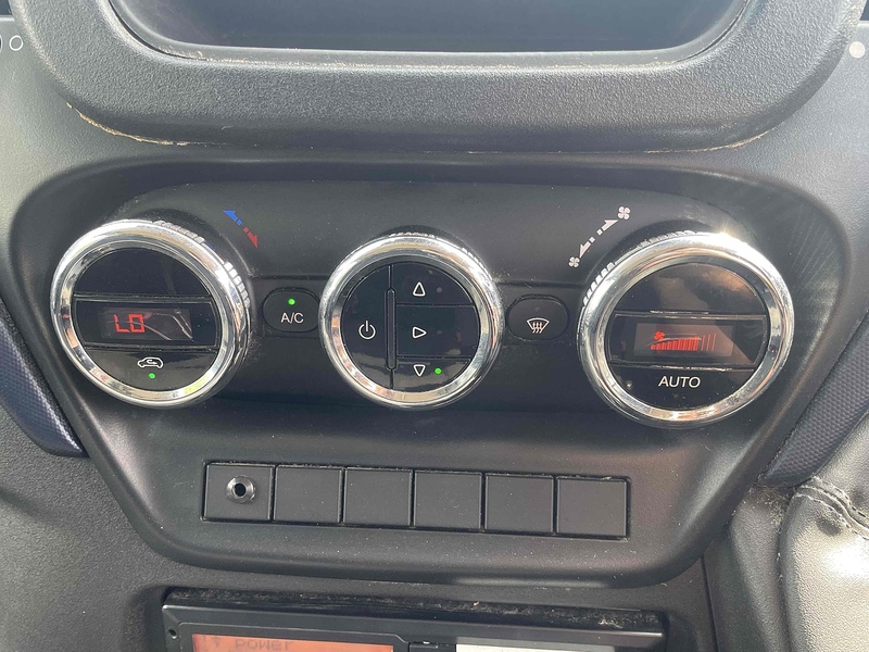 Iveco 70C18 3.0 Box Automatic Diesel