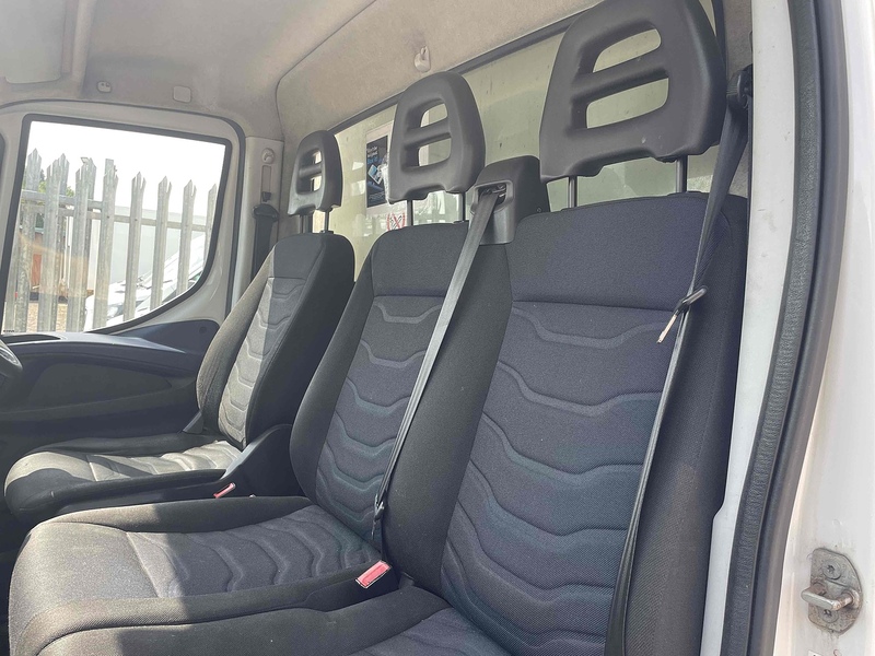 Iveco 70C18 3.0 Box Automatic Diesel