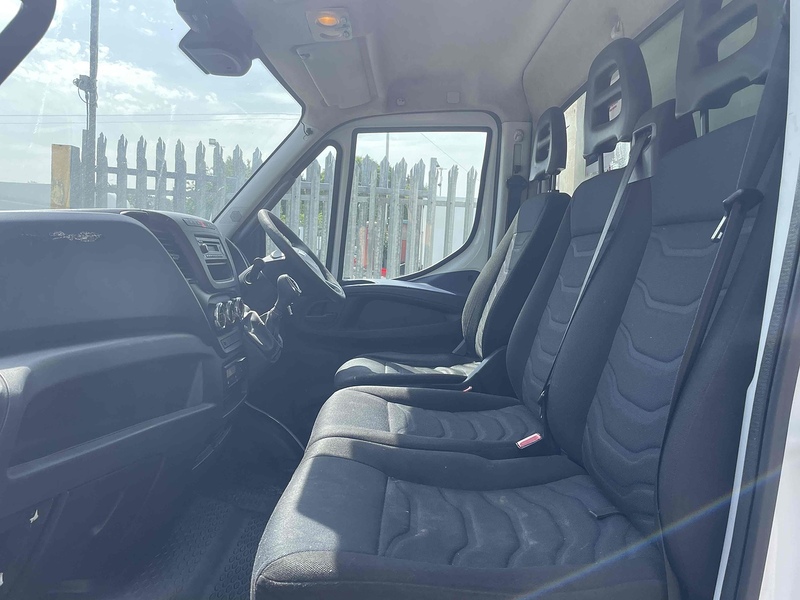 Iveco 70C18 3.0 Box Automatic Diesel