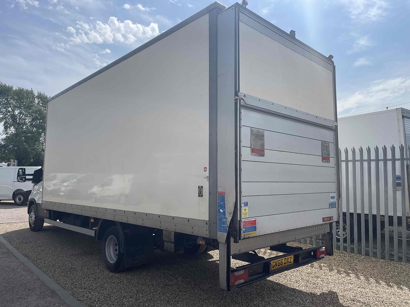 Iveco 70C18 3.0 Box Automatic Diesel