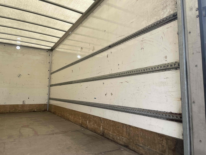 Iveco 70C18 3.0 Box Automatic Diesel