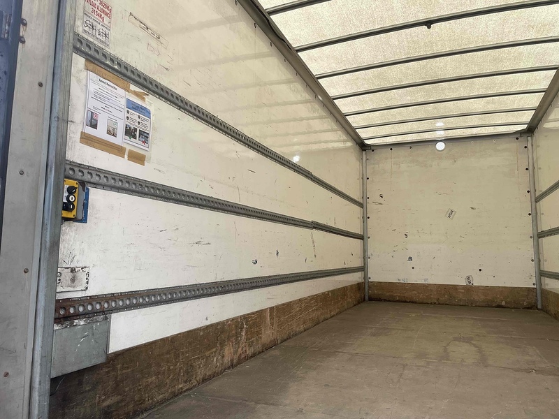 Iveco 70C18 3.0 Box Automatic Diesel