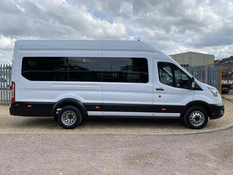 Ford 2.0 460 EcoBlue Leader L4 XLWB MINIBUS - 17 SEATS CAMPER CONVERSION