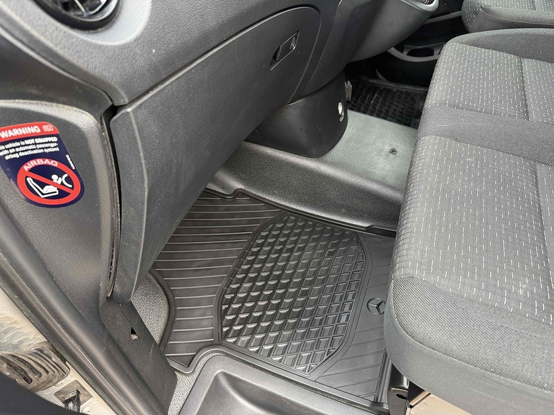 Mercedes-Benz 1.7 114 CDI Progressive L2 LWB PANEL VAN - SILVER