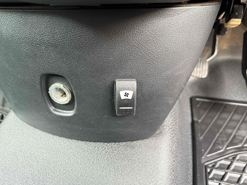 Mercedes-Benz 1.7 114 CDI Progressive L2 LWB PANEL VAN - SILVER