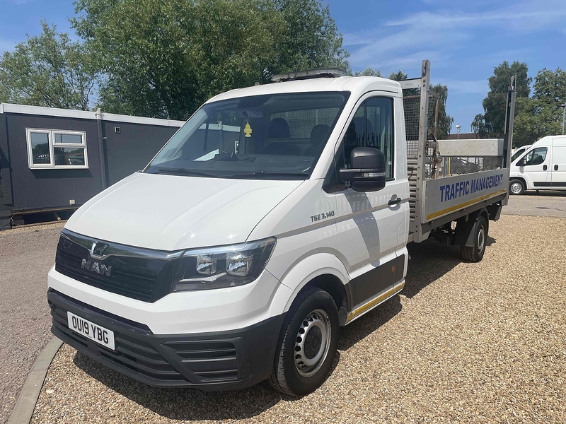 MAN 2.0 3140d L3 LWB DROPSIDE TAIL LIFT - CHAPTER 8 SPEC