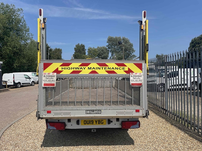MAN 2.0 3140d L3 LWB DROPSIDE TAIL LIFT - CHAPTER 8 SPEC