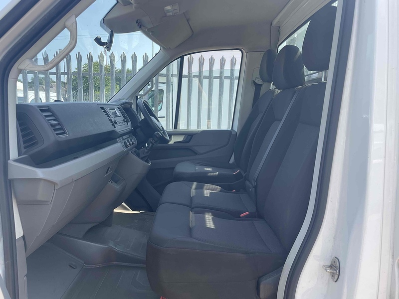 MAN 2.0 3140d L3 LWB DROPSIDE TAIL LIFT - CHAPTER 8 SPEC