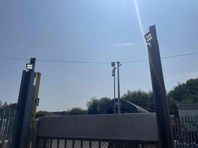 MAN 2.0 3140d L3 LWB DROPSIDE TAIL LIFT - CHAPTER 8 SPEC