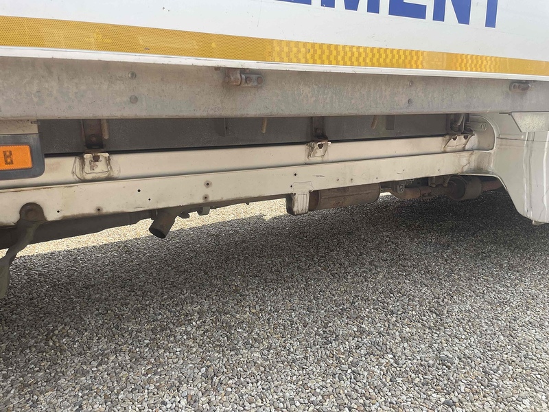 MAN 2.0 3140d L3 LWB DROPSIDE TAIL LIFT - CHAPTER 8 SPEC