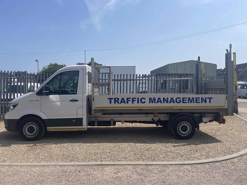 MAN 2.0 3140d L3 LWB DROPSIDE TAIL LIFT - CHAPTER 8 SPEC