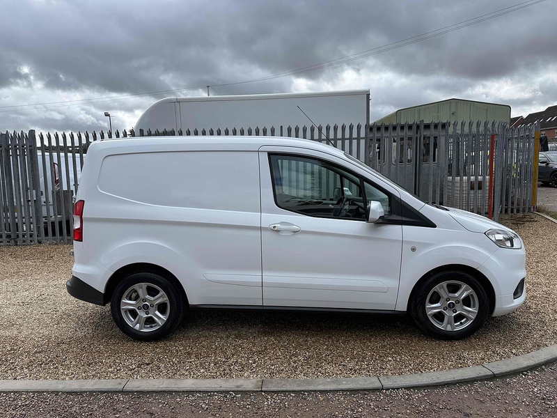 Ford 1.0 EcoBoost Limited SWB PANEL VAN - WHITE