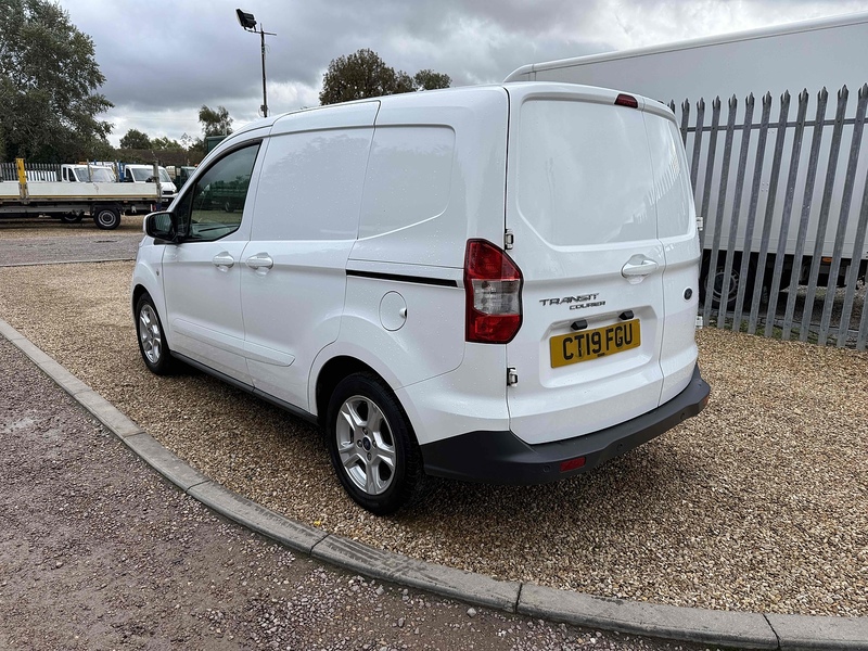Ford 1.0 EcoBoost Limited SWB PANEL VAN - WHITE