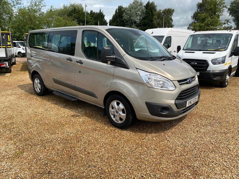 Ford 2.0 310 EcoBlue Zetec LWB MINIBUS - 9 SEATS