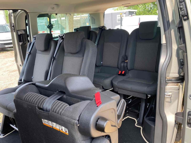 Ford 2.0 310 EcoBlue Zetec LWB MINIBUS - 9 SEATS