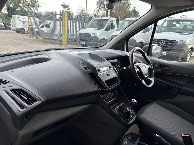 Ford 1.5 230 EcoBlue Leader L2 COMBI VAN - 5 SEATS 1.5 6dr Combi Van Manual Diesel