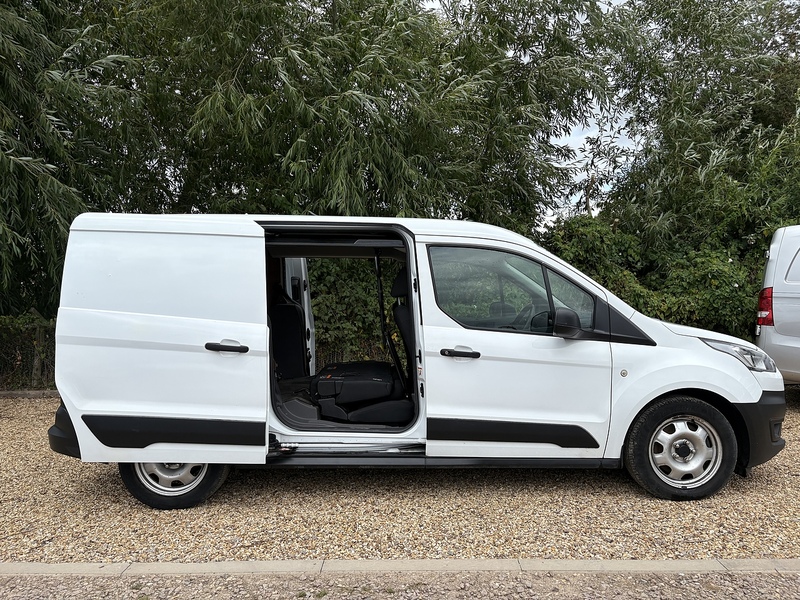 Ford 1.5 230 EcoBlue Leader L2 COMBI VAN - 5 SEATS 1.5 6dr Combi Van Manual Diesel