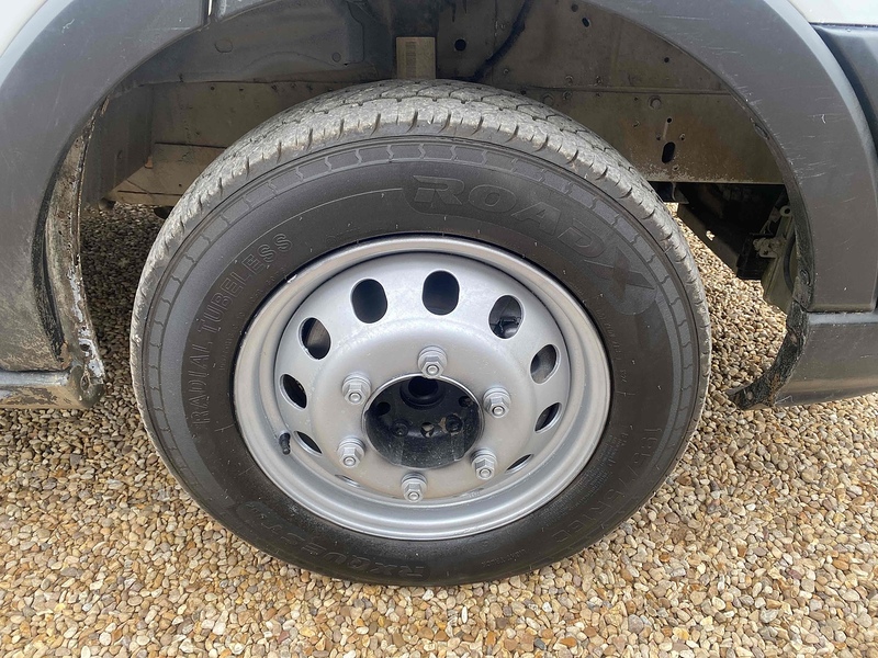 Ford 2.0 350 EcoBlue Leader LWB DOUBLE CAB TIPPER - 7 SEATS