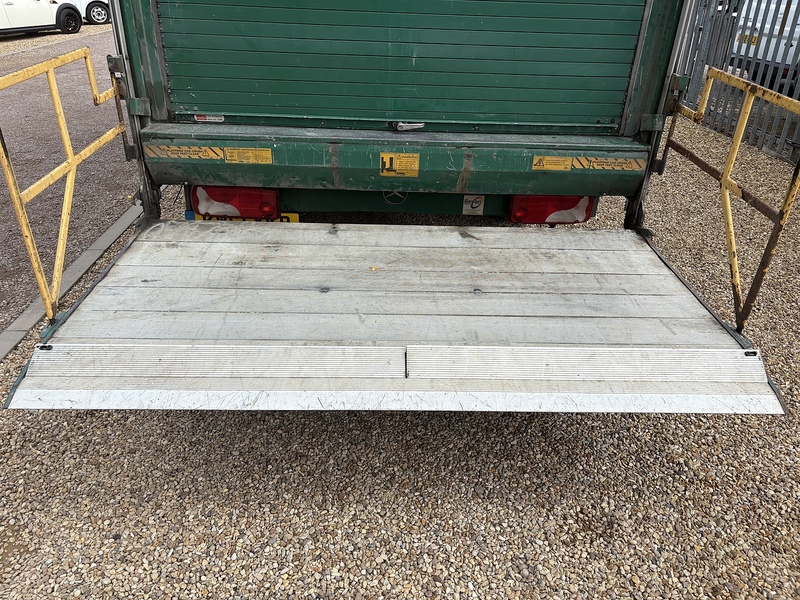 Mercedes-Benz 313 2.1 CDI LWB CURTAIN SIDED VAN - TAIL LIFT 2.1 2dr Curtain Side Van Manual Diesel