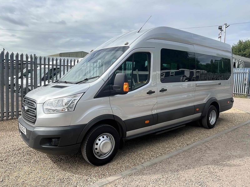 Ford 2.2 TDCi 460 Trend L4 XLWB  - 17 SEATS 2.2 4dr Minibus Manual Diesel