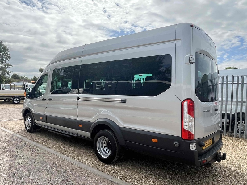 Ford 2.2 TDCi 460 Trend L4 XLWB  - 17 SEATS 2.2 4dr Minibus Manual Diesel