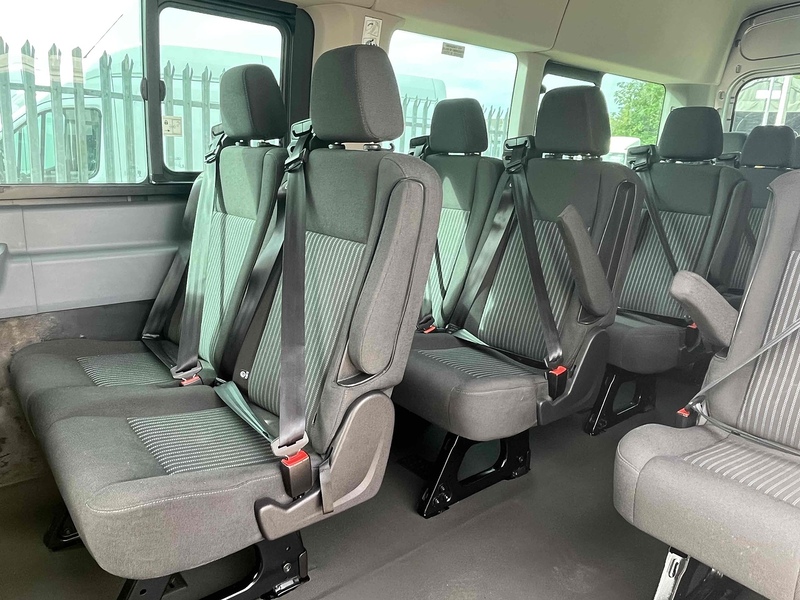 Ford 2.2 TDCi 460 Trend L4 XLWB  - 17 SEATS 2.2 4dr Minibus Manual Diesel
