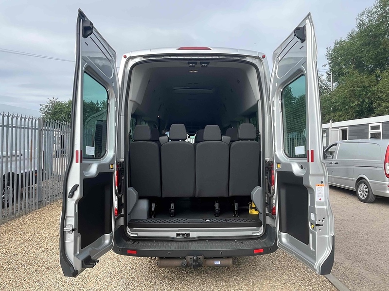 Ford 2.2 TDCi 460 Trend L4 XLWB  - 17 SEATS 2.2 4dr Minibus Manual Diesel