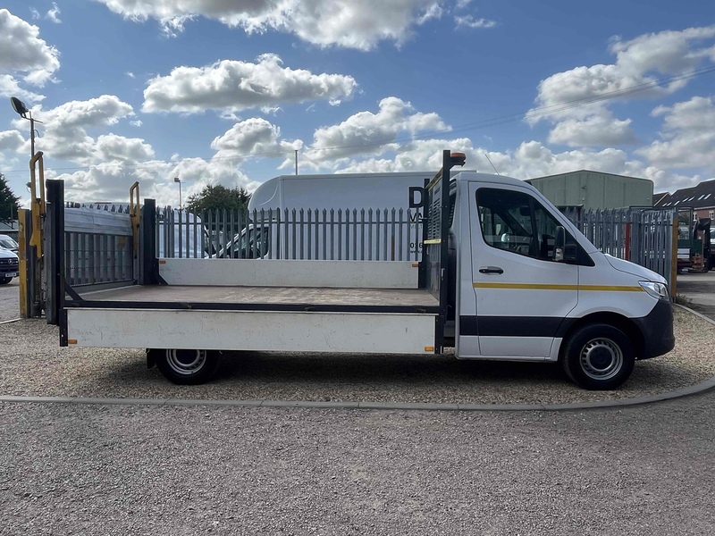 Mercedes-Benz 2.1 314 CDI Progressive L3 LWB DROPSIDE - TAIL LIFT 2.1 2dr Dropside Manual Diesel