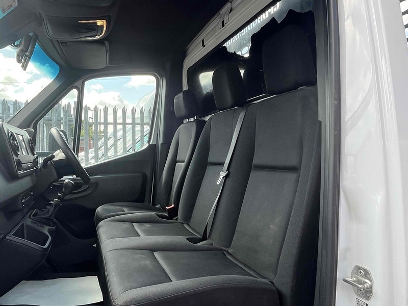 Mercedes-Benz 2.1 314 CDI Progressive L3 LWB DROPSIDE - TAIL LIFT 2.1 2dr Dropside Manual Diesel