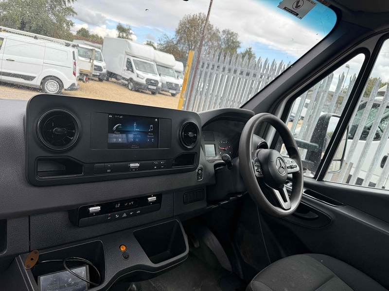 Mercedes-Benz 2.1 316 CDI MWB TIPPER - AUTOMATIC