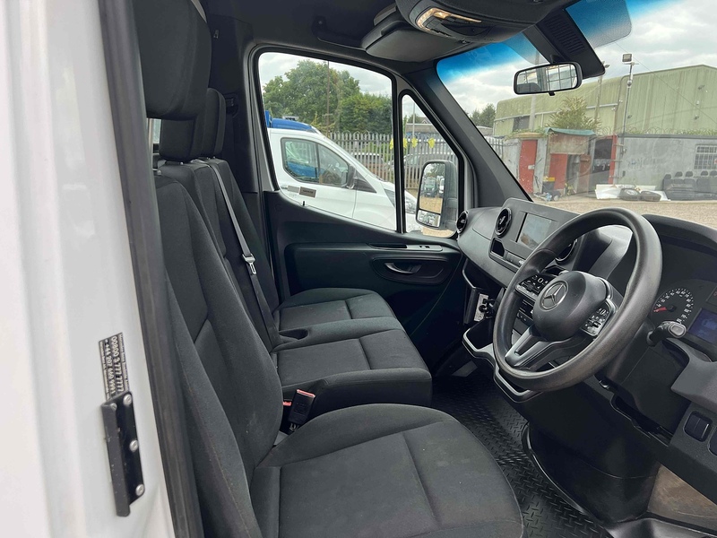 Mercedes-Benz 316 2.1 CDI L3 LWB 14FT DROPSIDE - WHITE