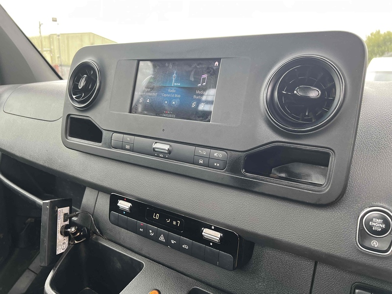 Mercedes-Benz 316 2.1 CDI L3 LWB 14FT DROPSIDE - WHITE