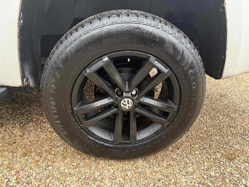 Volkswagen BiTDI Startline 4X4 4WD DOUBLE CAB PICK UP TRUCK