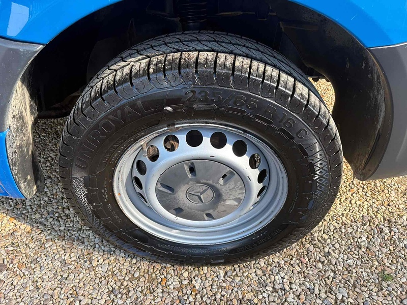 Mercedes-Benz 2.1 313 CDI LWB DROPSIDE FLATBED PICK UP - TAIL LIFT