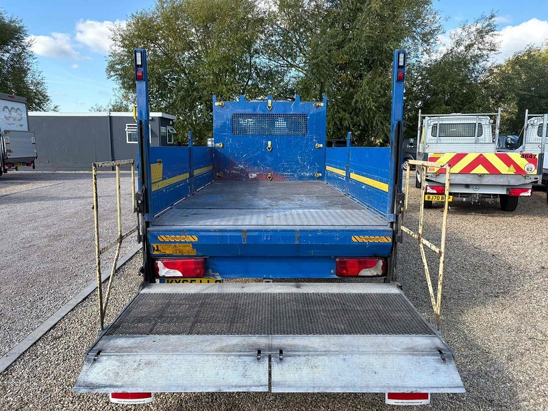 Mercedes-Benz 2.1 313 CDI LWB DROPSIDE FLATBED PICK UP - TAIL LIFT