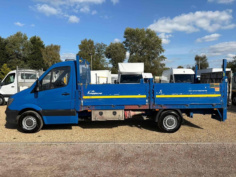 Mercedes-Benz 2.1 313 CDI LWB DROPSIDE FLATBED PICK UP - TAIL LIFT