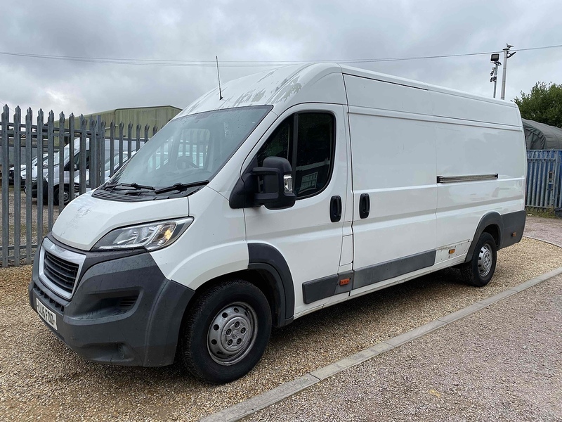 Peugeot 2.2 HDi 435 Professional L4 H2 LWB PANEL VAN - WHITE 2.2 5dr Panel Van Manual Diesel