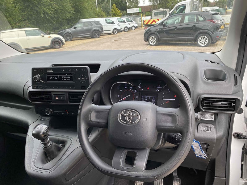 Toyota 1.5 BlueHDi Active Short Panel Van 5dr Diesel Manual SWB Euro 6 (s/s) (100 bhp)