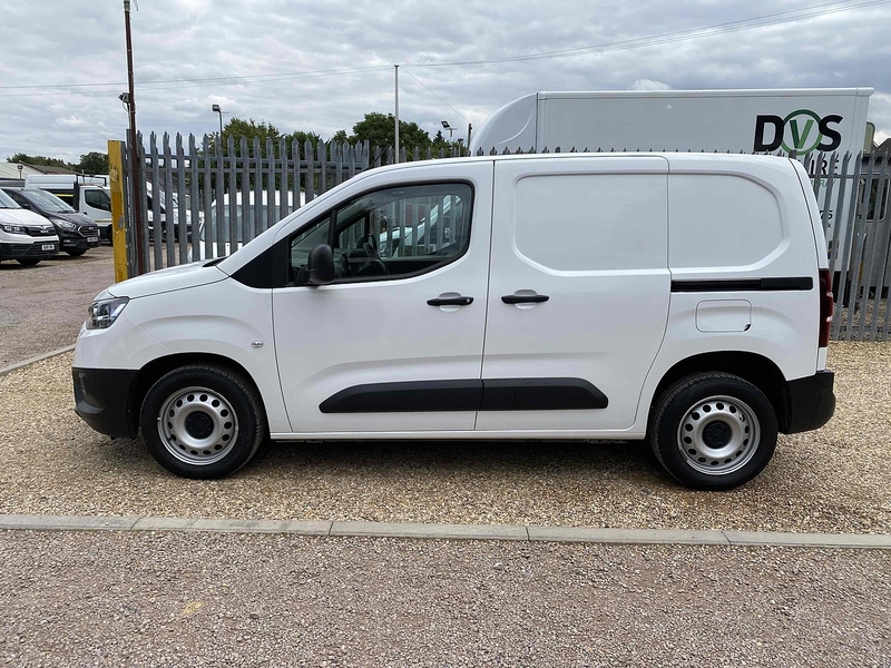 Toyota 1.5 BlueHDi Active Short Panel Van 5dr Diesel Manual SWB Euro 6 (s/s) (100 bhp)