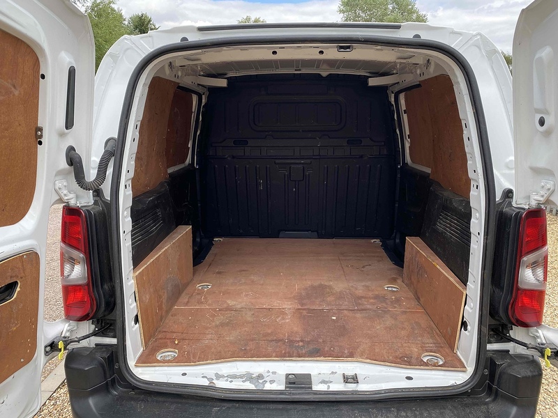 Toyota 1.5 BlueHDi Active Short Panel Van 5dr Diesel Manual SWB Euro 6 (s/s) (100 bhp)