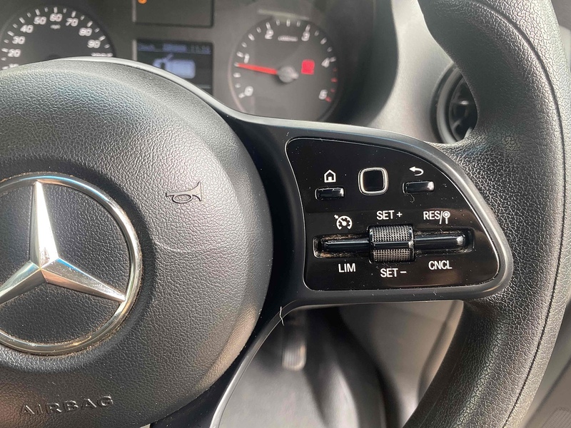 Mercedes-Benz 2.1 314 CDI Progressive L3 LWB 14FT FLATBED - WHITE