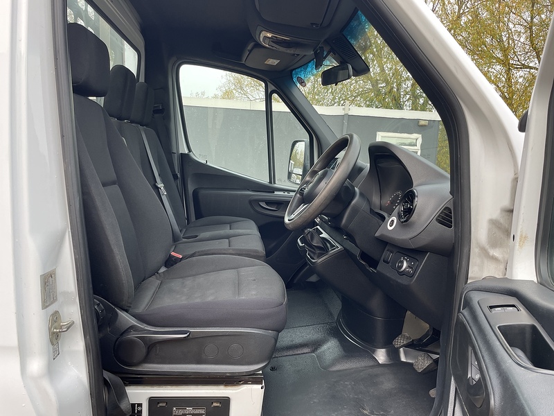 Mercedes-Benz 314 2.1 CDI Progressive L3 LWB DROPSIDE - WHITE