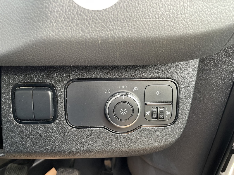 Mercedes-Benz 314 2.1 CDI Progressive L3 LWB DROPSIDE - WHITE