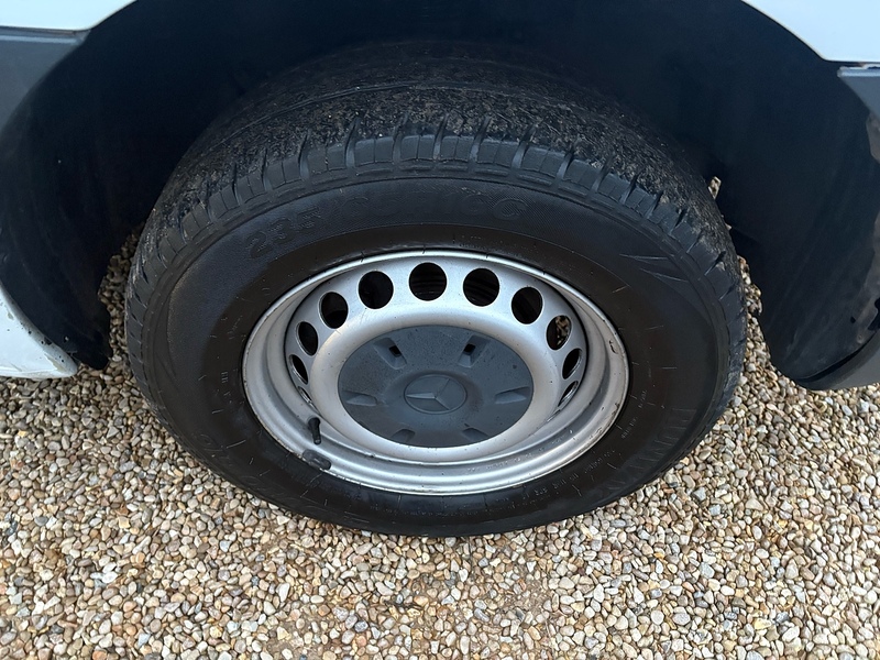 Mercedes-Benz 316 2.1 CDI L3 LWB DROPSIDE – WHITE