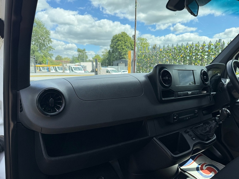 Mercedes-Benz 316 2.1 CDI L3 LWB DROPSIDE – WHITE