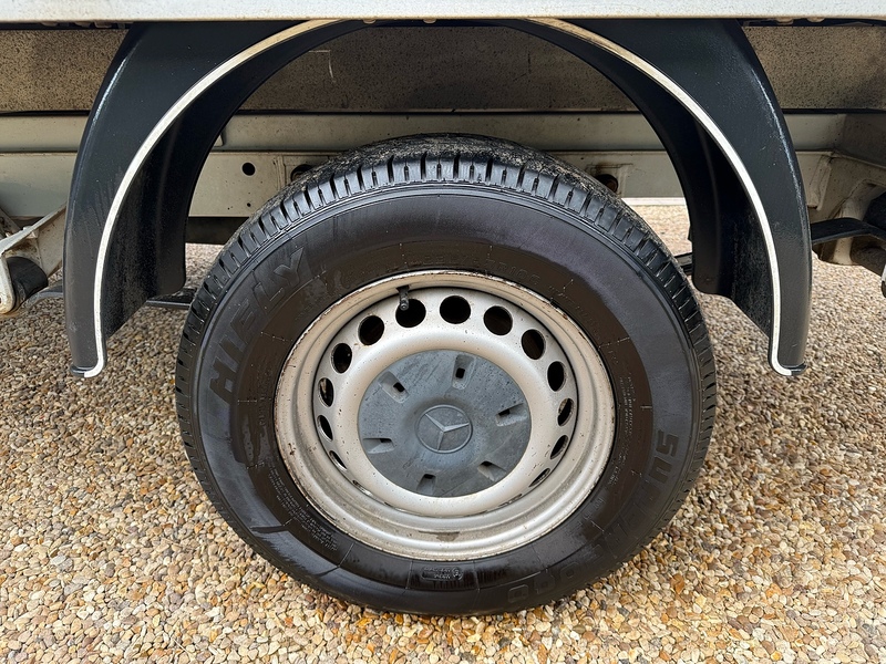 Mercedes-Benz 316 2.1 CDI L3 LWB DROPSIDE – WHITE