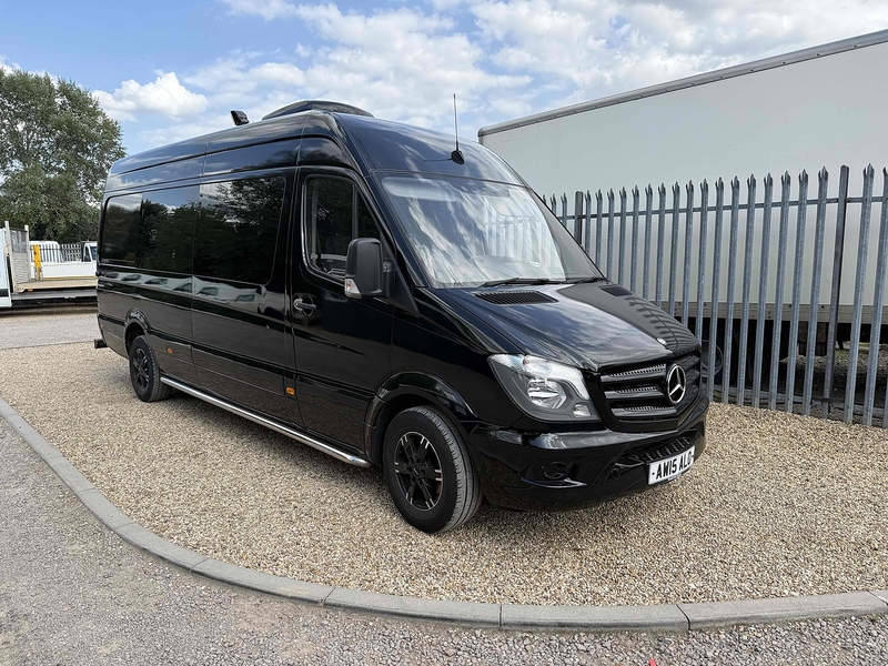 Mercedes-Benz 313 2.1CDI LWB LUXURY CREW MINI BUS