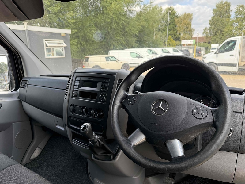 Mercedes-Benz 313 2.1CDI LWB LUXURY CREW MINI BUS